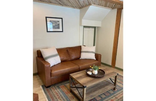 Telluride Cottage | Central Telluride Cottage 1 block from Main Street