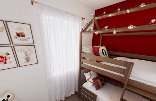Hull Road House | Central Town House, Entire Place