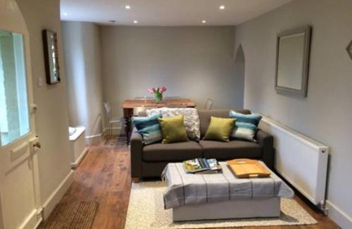 Sudbury House | Central Victorian Cottage