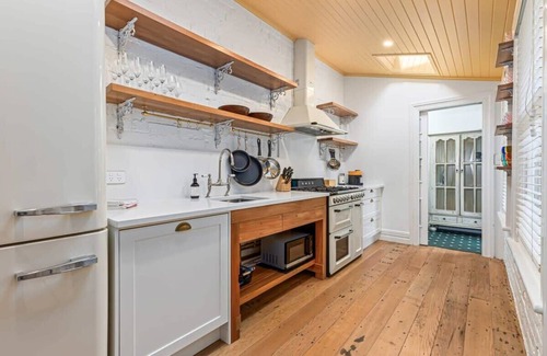 Parnell Villa | Central Villa, w/Parking, Walk to SPARK Arena