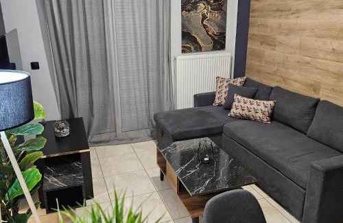 Serres Apartment | Central1ModernApartmentFreeParking