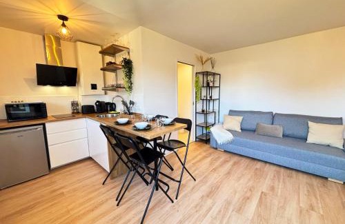 Bussy-Saint-Georges Apartment | Centralis Disney 12min Gare 5min et Paris Parking