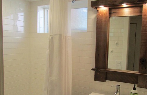 Liberty Wells Apartment | Centrally Located Solar-Powered 2 Bedroom Flat