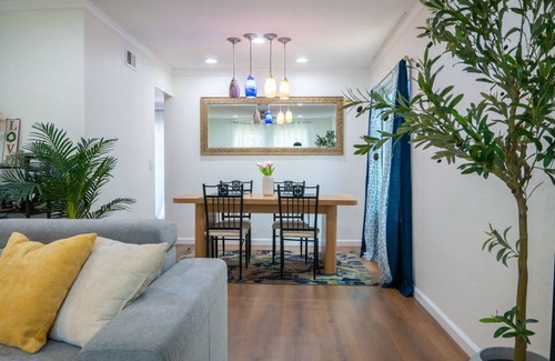 Northside House | Centrally located 3-bedroom house in San Jose with WiFi, AC