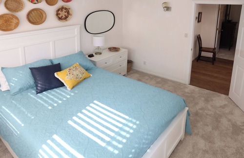 Near North Valley House | Centrally located comfortable North Valley home, an art filled oasis in the city