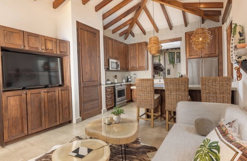 Las Catalinas Apartment | Centrally Located Fully Equipped Apartment at Las Catalinas
