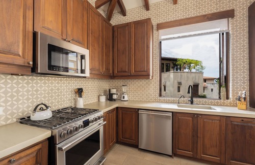 Las Catalinas Apartment | Centrally Located Fully Equipped Apartment at Las Catalinas