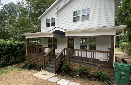 Belvedere Park House | Centrally Located Decatur Family Retreat