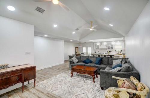 Eagle Pass House | Centrally Located Eagle Pass Home with Pool!