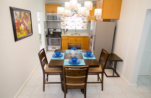 Molynes Gardens Apartment | Centrally Located Guest Apartments II