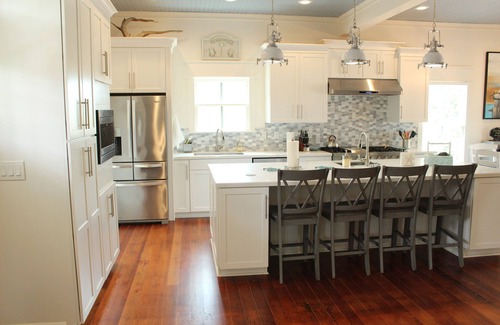 San Jacinto House | Centrally located historic home with so much to do you will never want to leave!