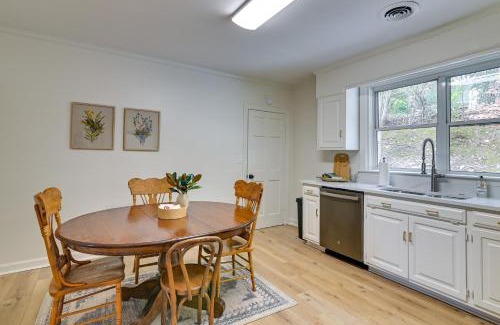 Oxford House | Centrally Located Home about Steps to Oxford Square!