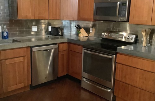 Northside Condo | Centrally located with uninterrupted Mountain View