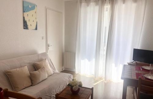 Ax-les-Thermes Apartment | Centre Ax - 4 people - ground floor - Parking