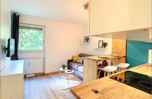 Saint-Gervais-les-Bains Apartment | Centre Saint-Gervais Studio Vert moderne 2 pers proche télécabine