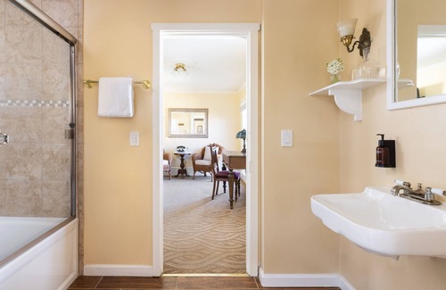 Pacific Grove Hotel | Centrella Hotel, A Kirkwood Collection Hotel