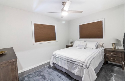 Park East House | Centric Apt 2BR/1 BA ֎-Ideal for Long Stays