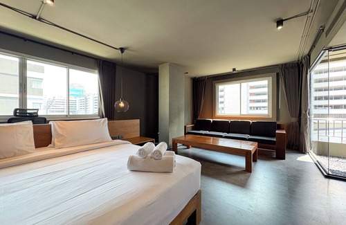 Rama 9 Hotel | Centric Place Hotel