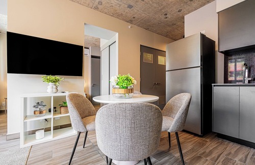 Panama City Apartment | Centriqo by Wynwood house