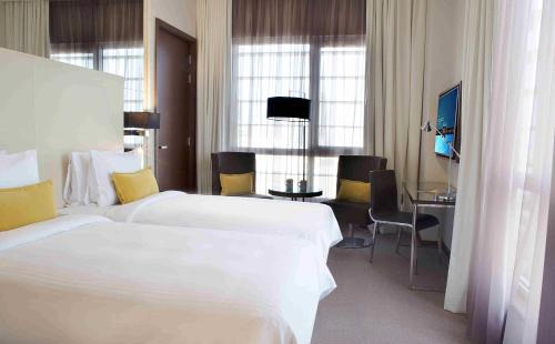 Corniche Hotel | Centro Corniche Al Khobar by Rotana