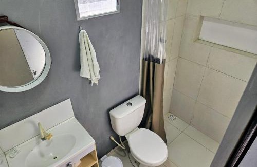Campo Grande Apartment | Centro de convenções 1km, AC, Chuv Elet, 2 Qt, varanda