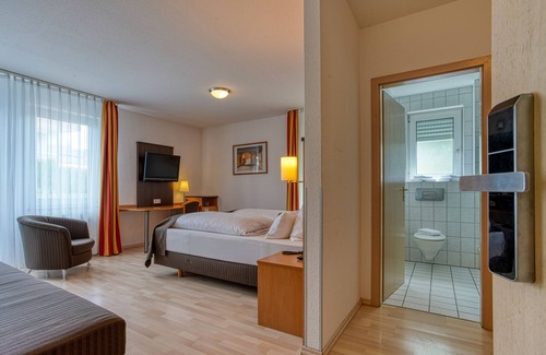 Grossbettlingen Hotel | Centro Hotel U-NO1, Trademark Collection by Wyndham