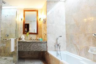 Ratchathewi Hotel | Century Park Hotel