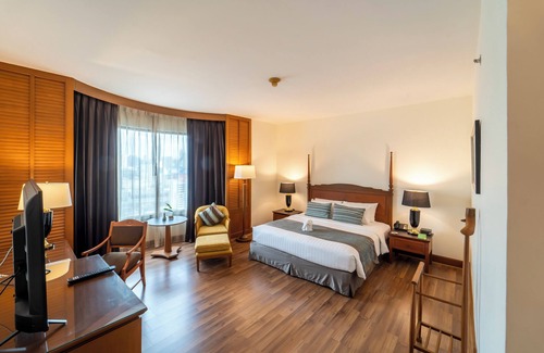 Ratchathewi Hotel | Century Park Hotel
