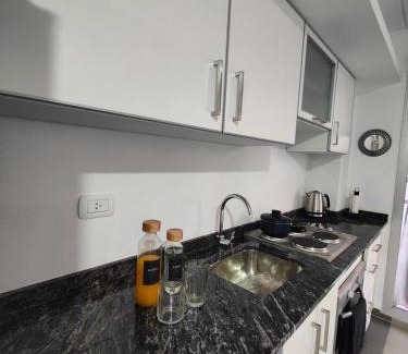 Nunez Apartment | Cerca de River Plate Nuevo, luminoso, comodo!