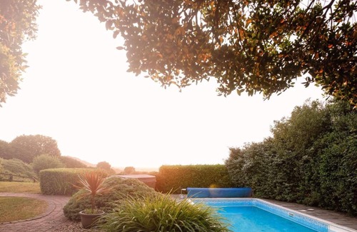 Llanrhidian House | Cerrig Glan
