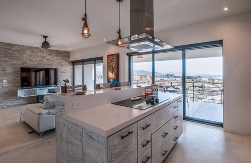 Cerritos Condo | Cerritos Surf Residences