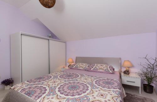 Sustjepan Apartment | Cetinic Apartment