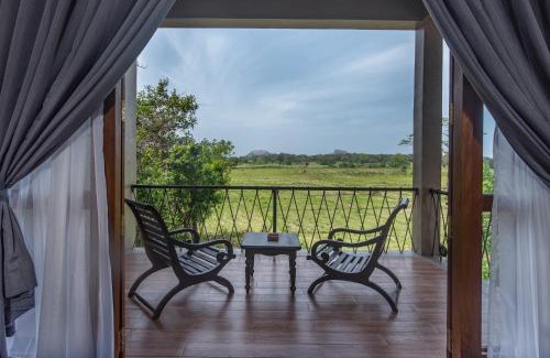 Dambulla Hotel | Ceylon Breeze Sigiriya