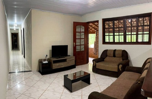 Santa Isabel House | Chácara com piscina e Wi-Fi em Santa Isabel - NOVO