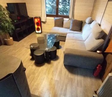 Entremont Ski Chalet | Châlet 8 personnes + grand terrain et rivière