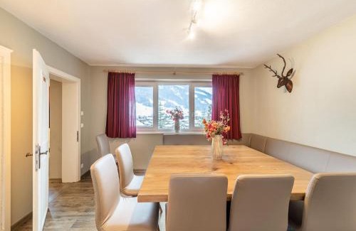 Bruck an der Grossglocknerstrasse Ski Chalet | Chalet in Bruck near Ski Slopes