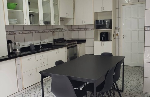 Rio Pequeno House | Charming 2-bedroom house in fabulous Bairro Rio Pequeno Camboriú with AC, WiFi