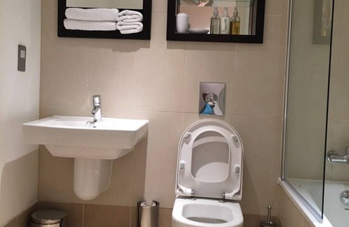 Leeds Apartment | Ch & bro properties Ltd