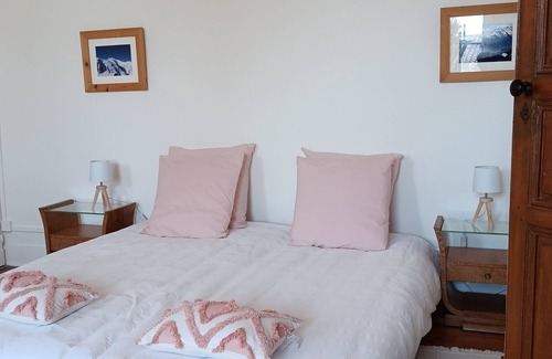 Lezat-sur-Leze Bed & Breakfast | Ch double garden