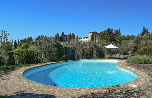 San Casciano in Val di Pesa Villa | Charming Villa in the heart of Chianti landscape.