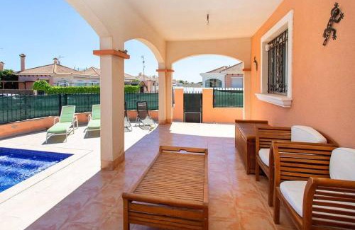 Los Montesinos Villa | CH Villa Amapola Los Montesinos