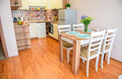 Saints Constantine and Helena Apartment | Charming sunny apartment+swimming pool