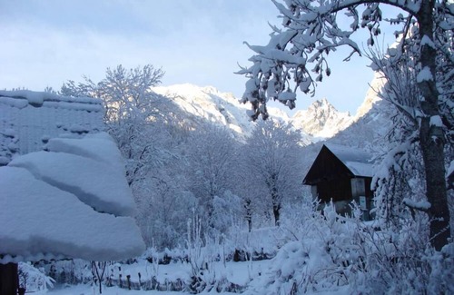 Saint-Colomban-des-Villards Ski Chalet | Charming village chalet 1100 m - 4 SEASONS - Glandon and Croix de Fer passes