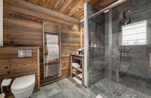 Saint-Martin-de-Belleville Villa | Chalet Darcy - Five Bedroom Villa, Sleeps 12