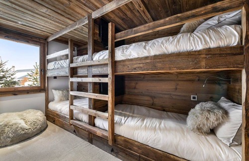 Saint-Martin-de-Belleville Villa | Chalet Darcy - Five Bedroom Villa, Sleeps 12