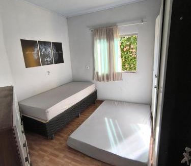Ouro Verde de Goias House | chacaraquintal club