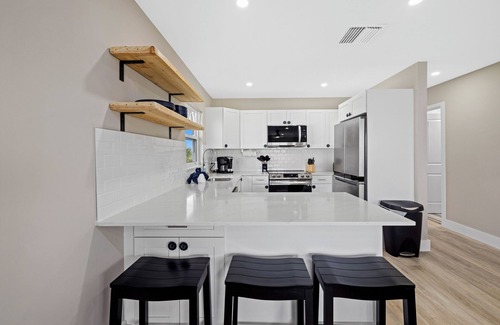 Englewood Condo | Chadwick Cove Resort & Marina