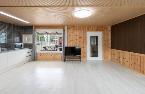 Yeongcheon House | Chaesonghwa Glamping in Yeongcheon