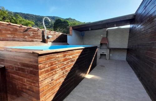 Ubatuba Ski Chalet | Chalé com Piscina Ubatuba