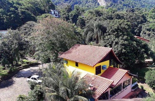 Ibicui Ski Chalet | Chalé em Mangaratiba - 5 min. da Praia e da Balsa.